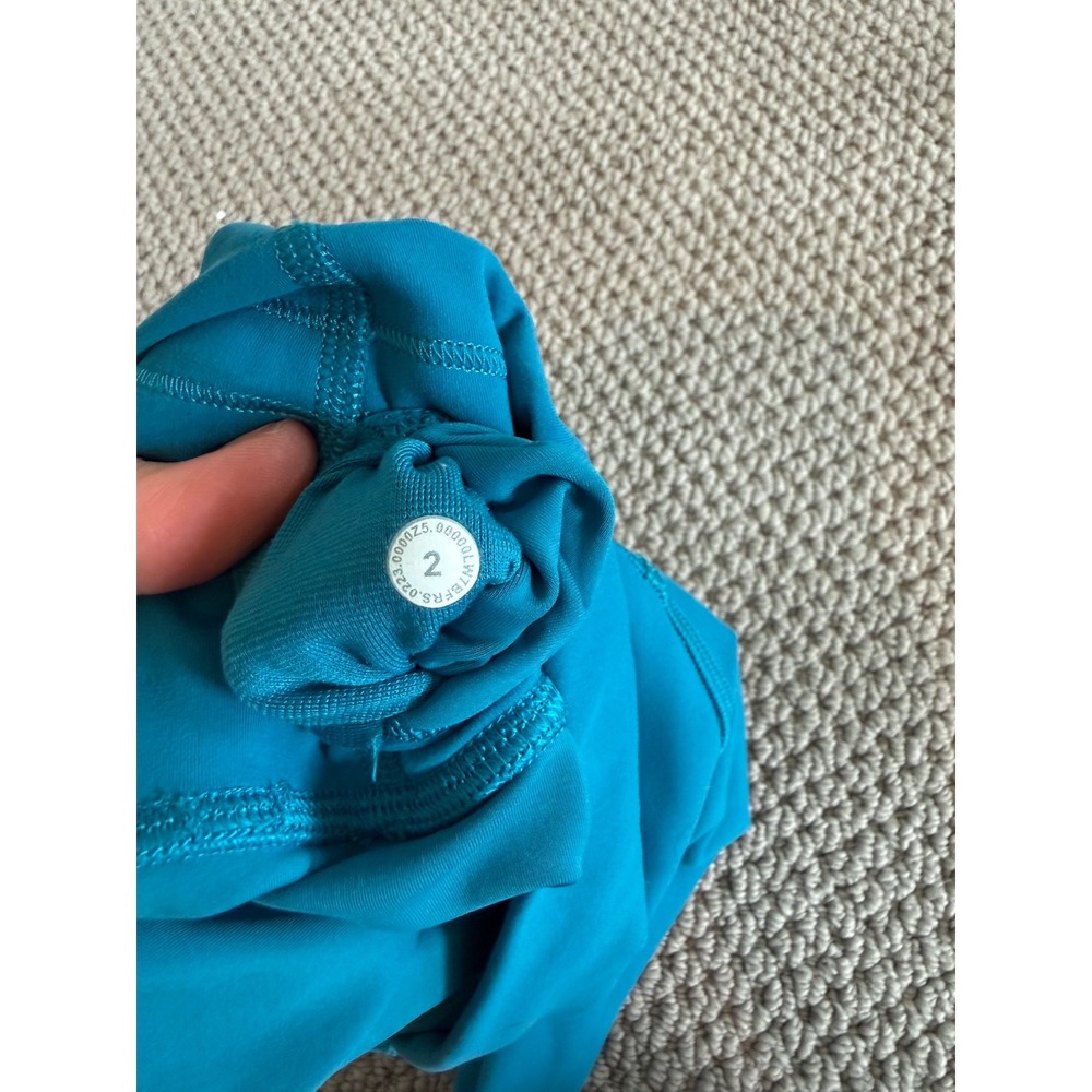 Lululemon Align High-Rise Short 6 Nulu Teal Blue Yoga Athletic Size 2 - Picture 5 of 7